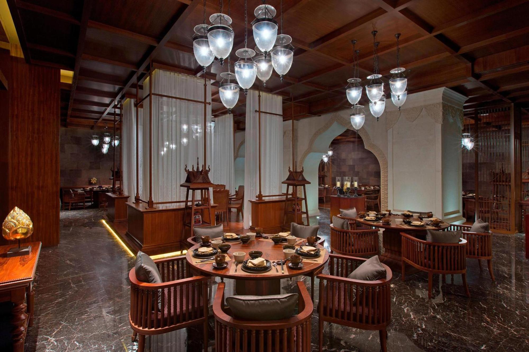 Sheraton Grand Xishuangbanna Hotel Jinghong Εξωτερικό φωτογραφία
